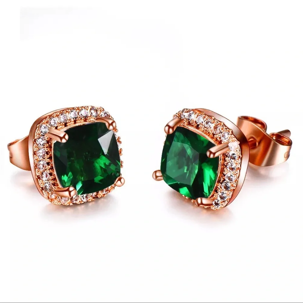 Emerald Rose Gold Square Stud Earrings